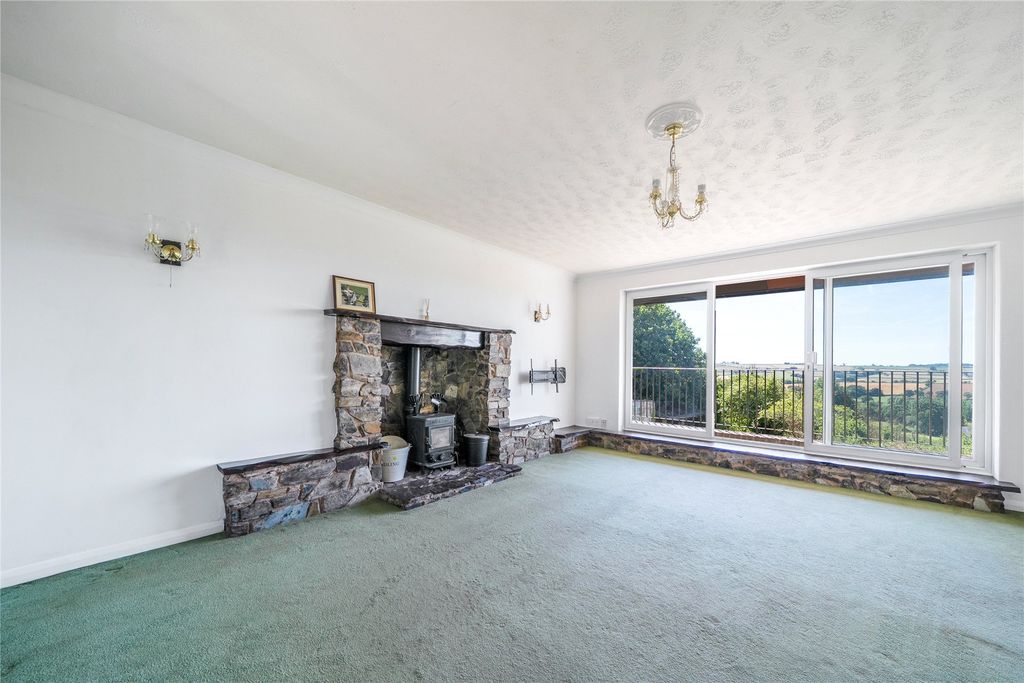 Property photo 3 of 25 3 - Picture No. 10