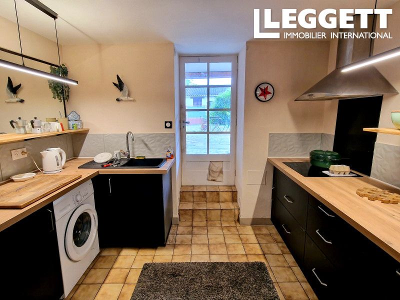 Property photo 3 of 10