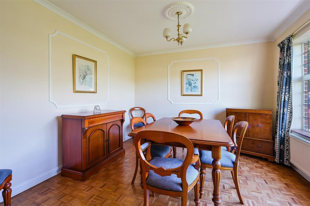 Property photo 3 of 26 Pine Hill