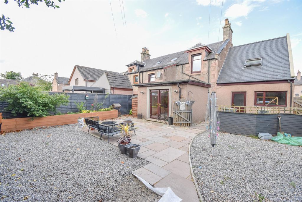 Property photo 1 of 33 Rear