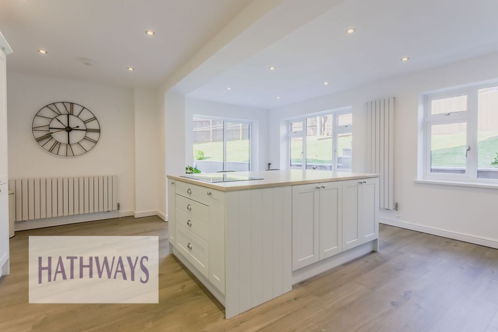 Property photo 1 of 61