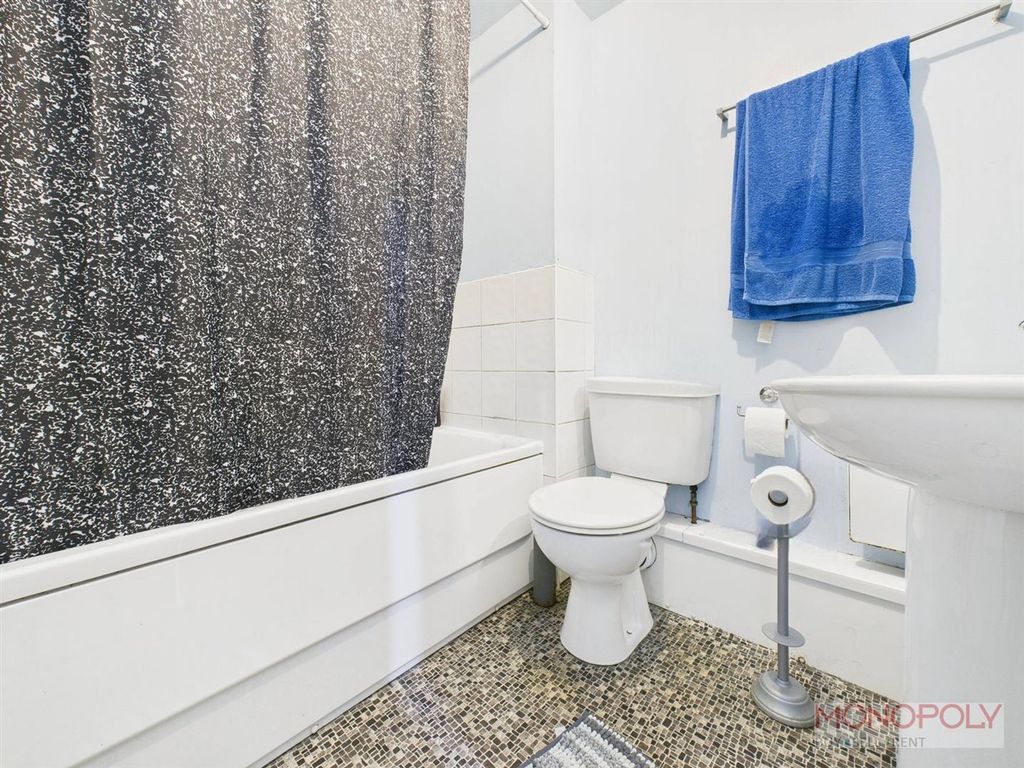 Additional image 6 of 1 bed flat for salePendinas, Wrexham LL11