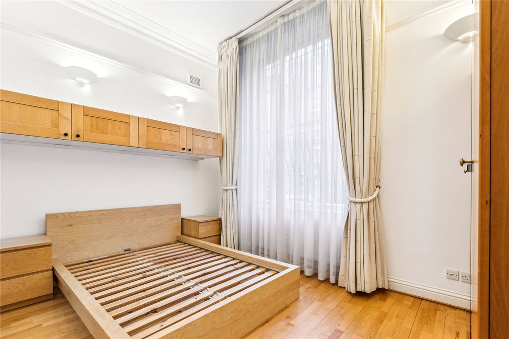 Property photo 3 of 7 A08J300000Atvebia3_Lgo250027_07.Jpg