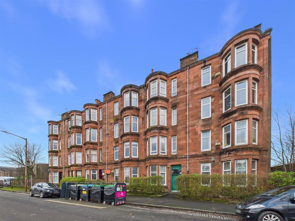 Property photo 1 of 13 Cam05195G0-Pr0012-Still003_Alt.Jpg