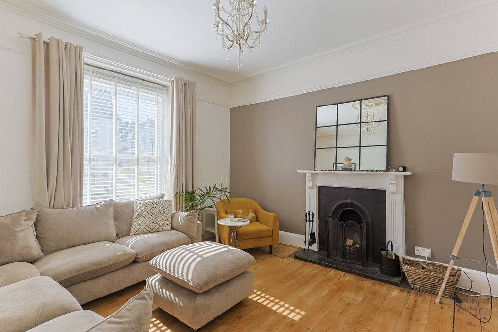 Property photo 2 of 23 4826192