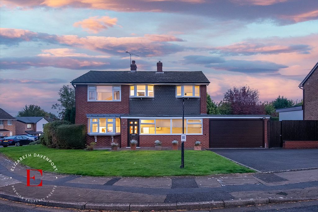 Property photo 1 of 27