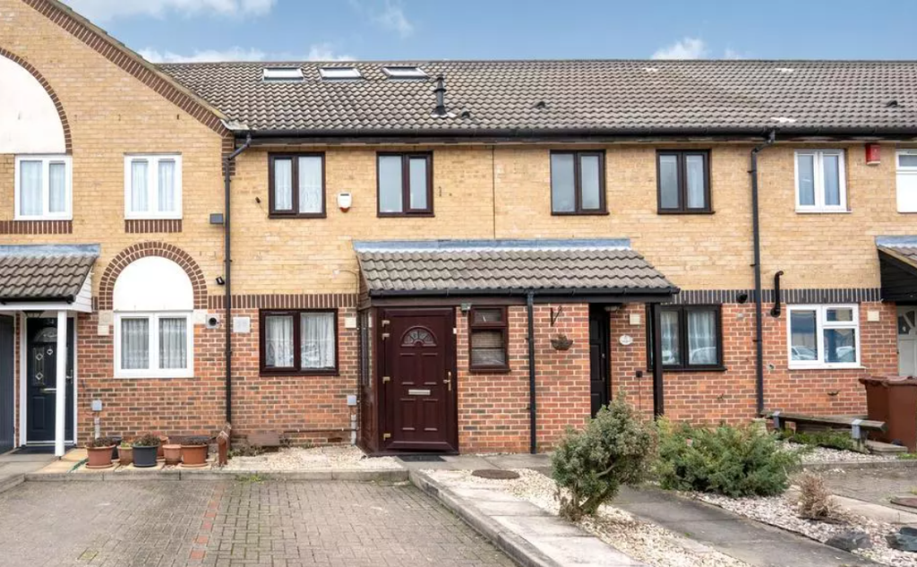 Property photo 1 of 13