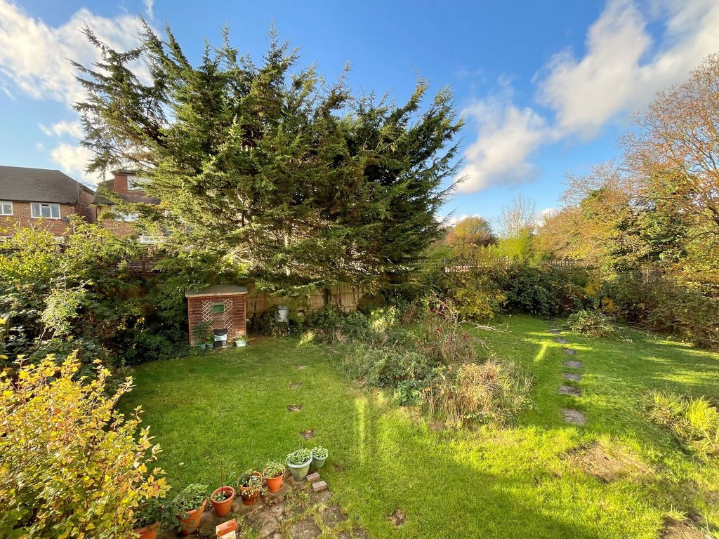 Property photo 2 of 45