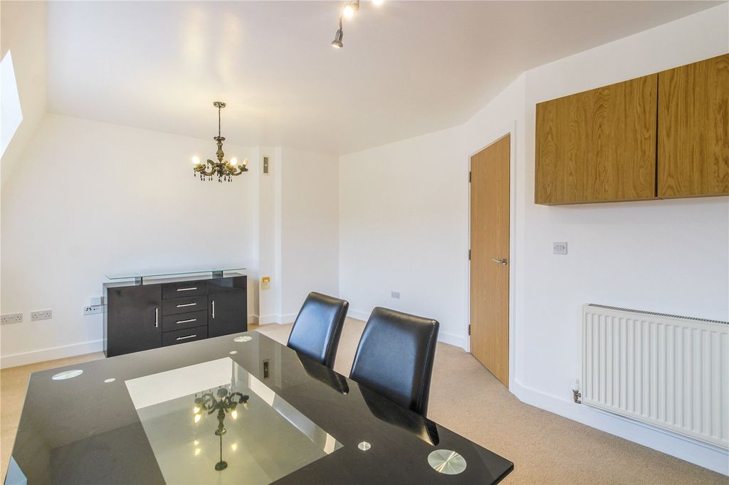 Property photo 1 of 11 Picture No. 15
