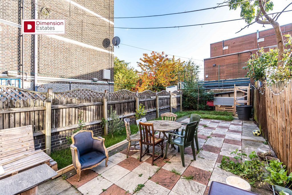 Property photo 3 of 16