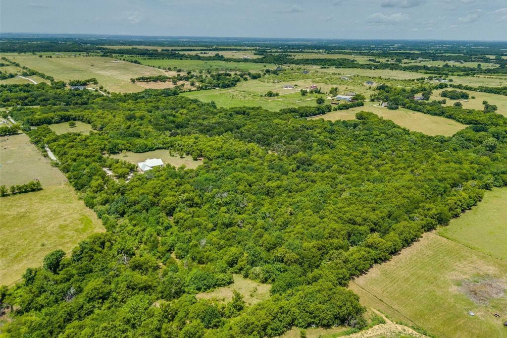 Property photo 3 of 3 <Alttext/>