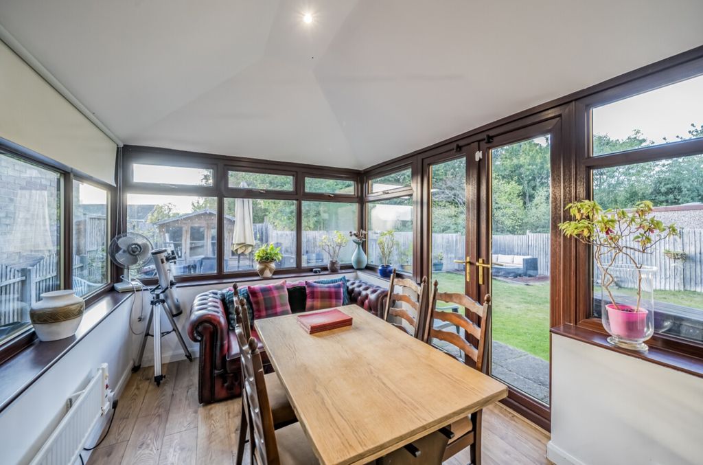Property photo 3 of 19 Orangery