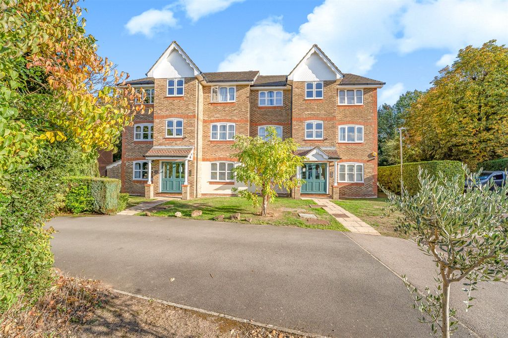 Property photo 1 of 18 Picture No. 04