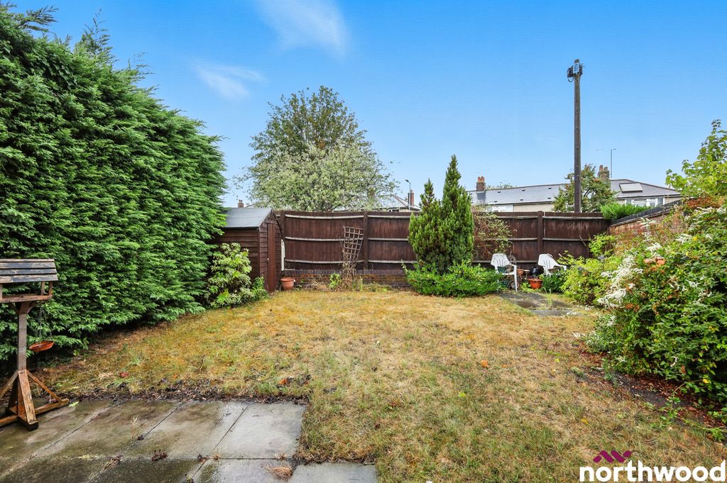 Property photo 2 of 22