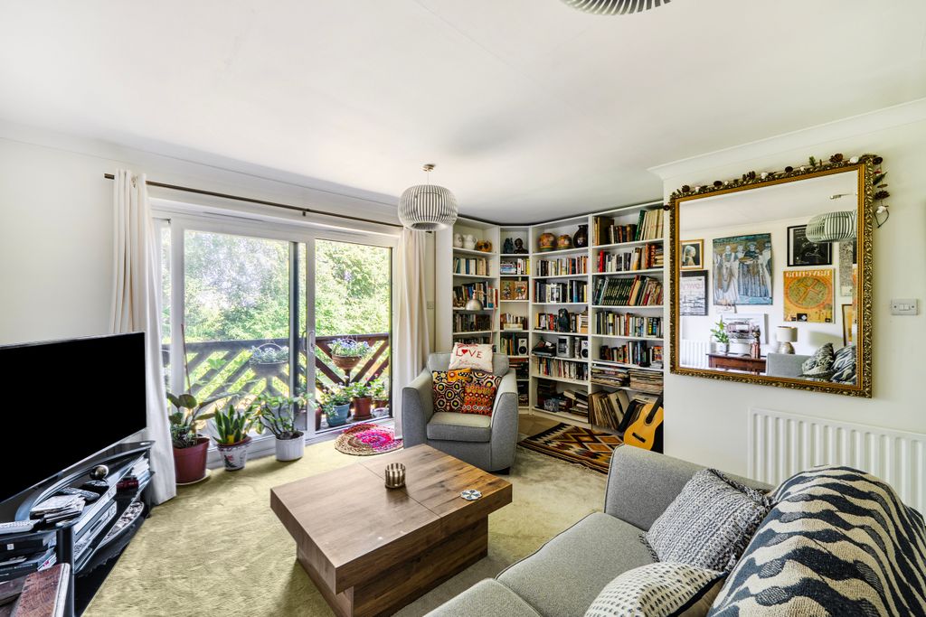 Property photo 2 of 15 1483370 (12)