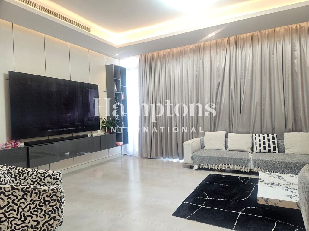 Property photo 1 of 17 Media 1
