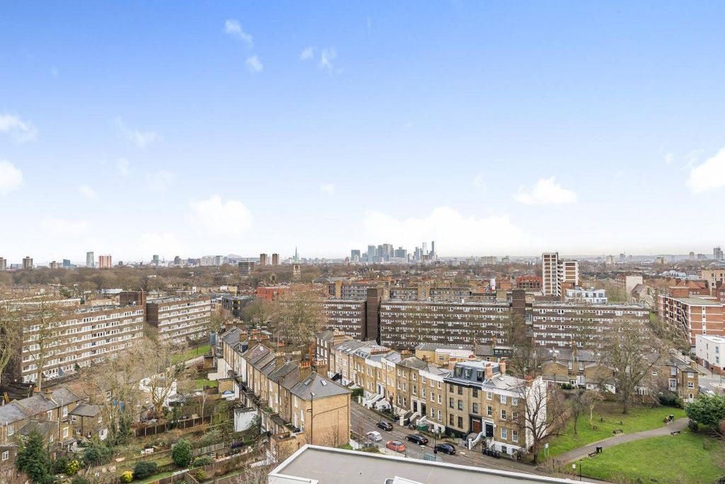 Property photo 3 of 16 Picture No. 04