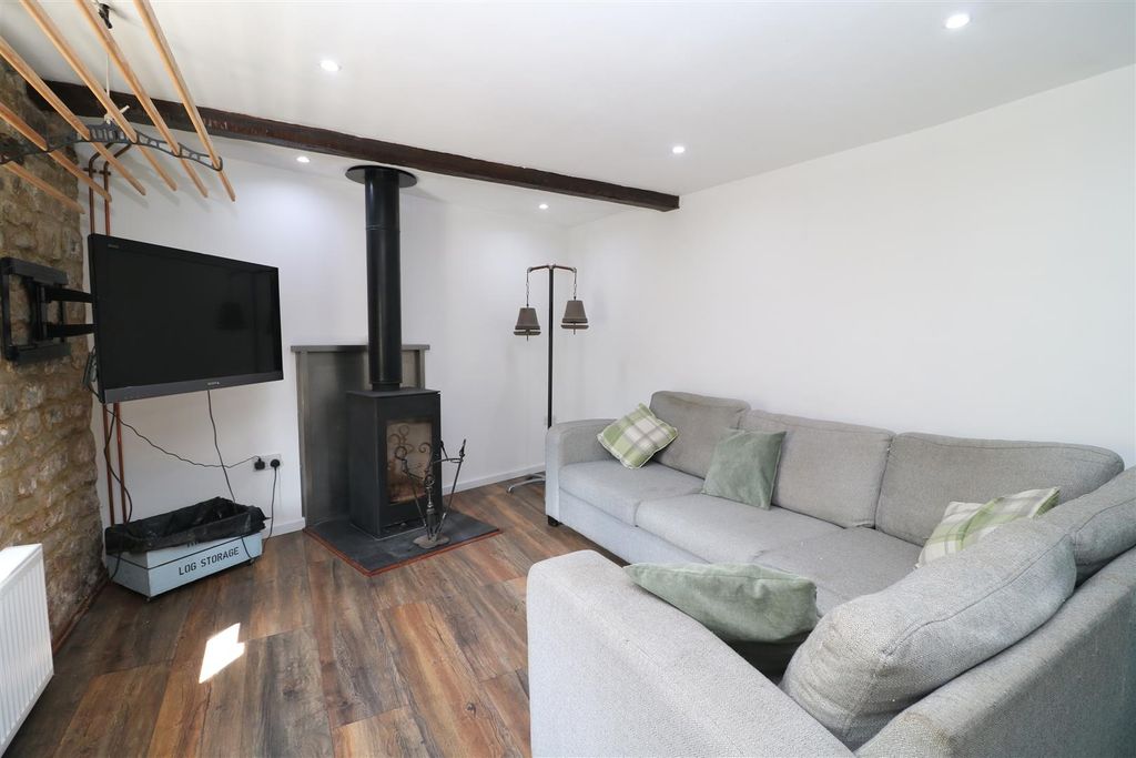 Property photo 3 of 14 Img_1130.Jpg