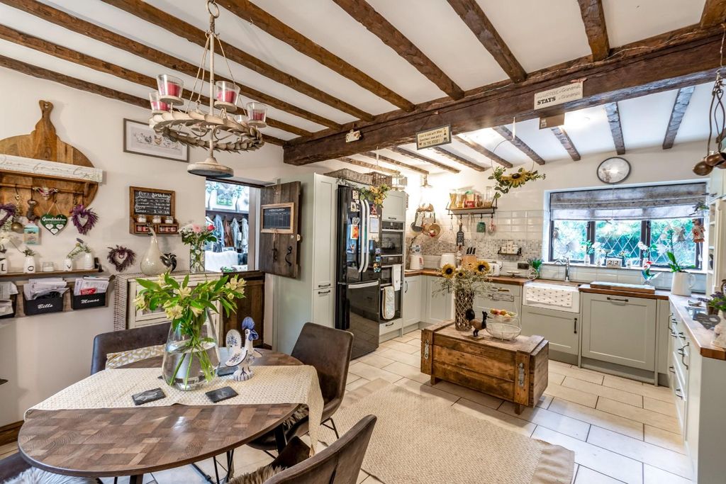 Property photo 3 of 26 Dsc_0402-Edit.Jpg