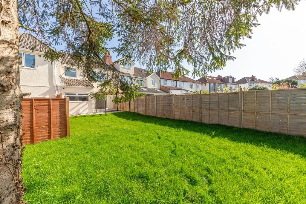 Property photo 2 of 23 Ks2B2728.Jpg