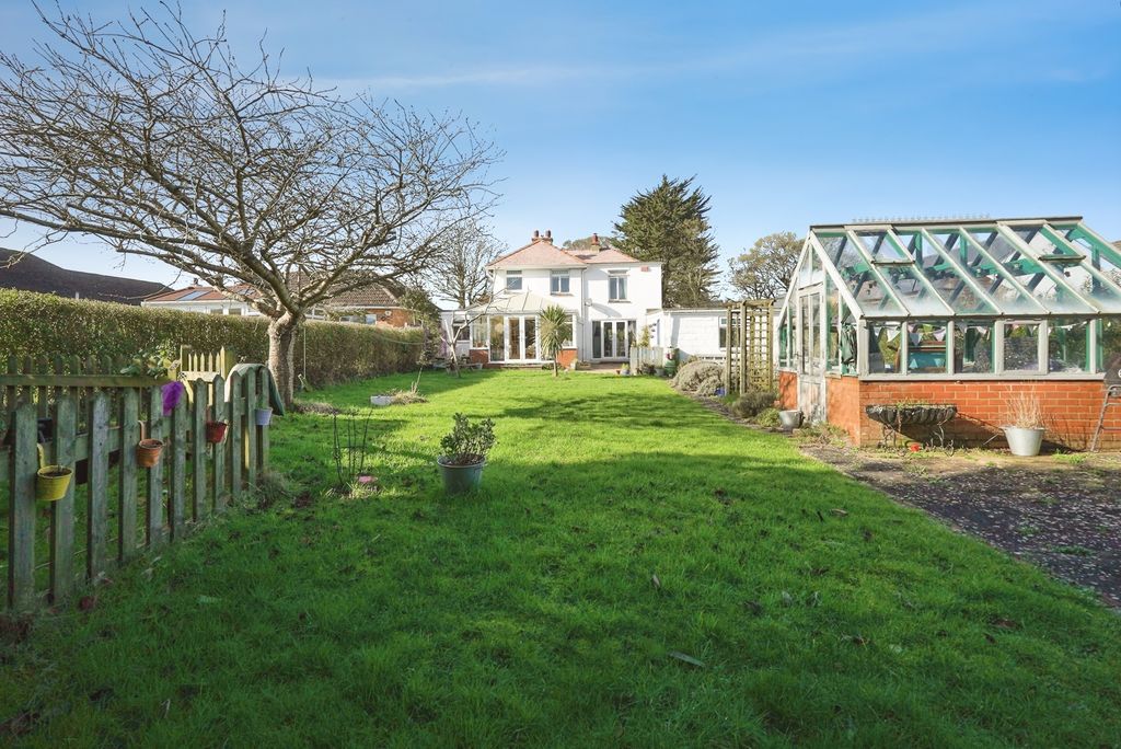 Property photo 3 of 34 Pbox-Img.Jpg