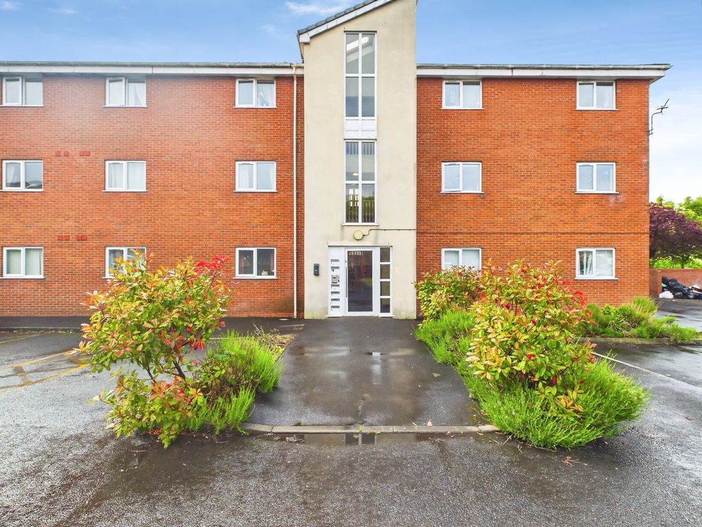 Property photo 1 of 16