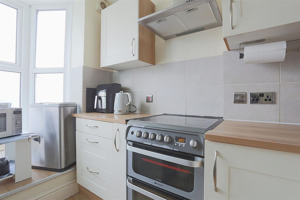 Additional image 8 of 1 bed flat for saleDavis Street, Avonmouth BS11