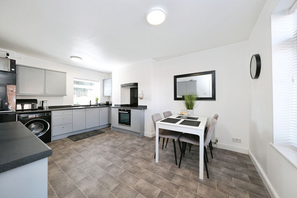 Property photo 1 of 20 Img_6429