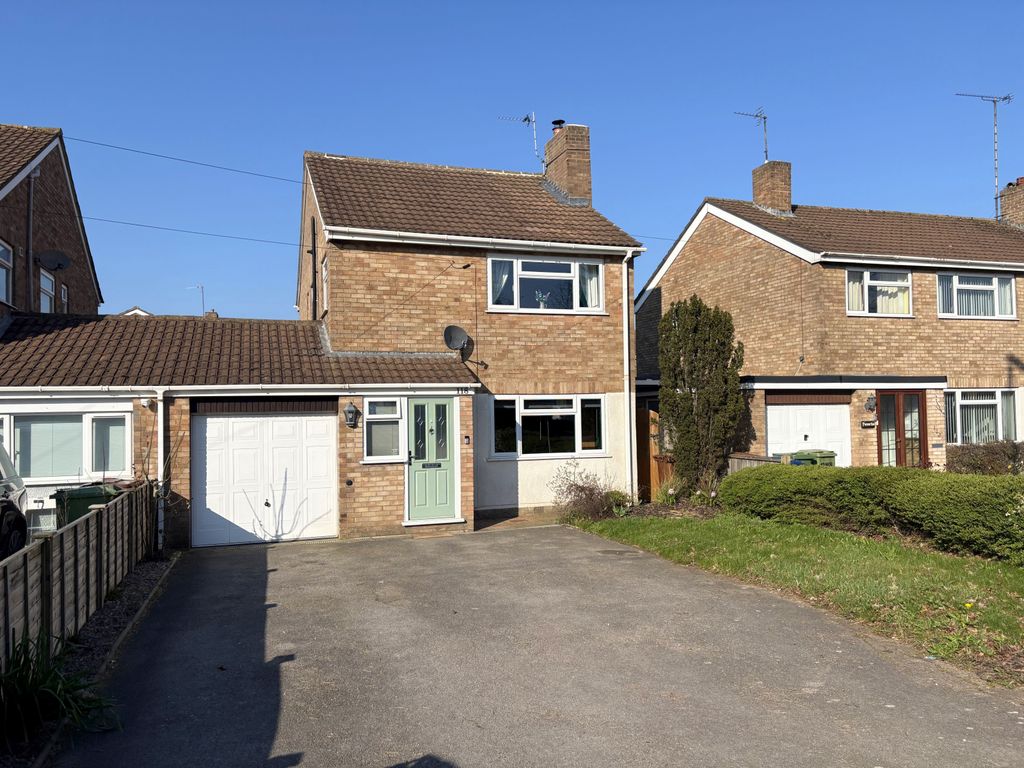 Property photo 1 of 17 3 Bedroom Link Detached House For Sale