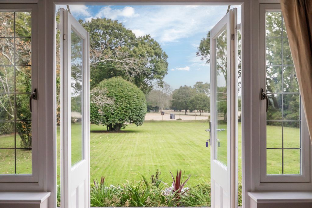 Property photo 2 of 17 View To Gardens