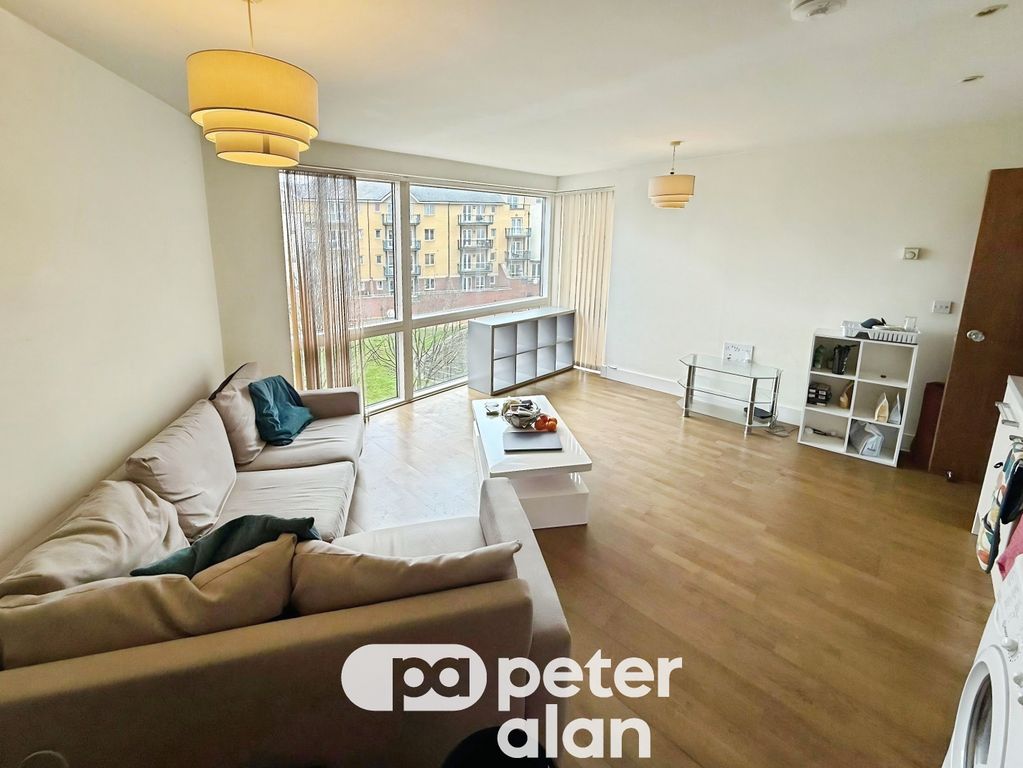 Property photo 2 of 5 Front