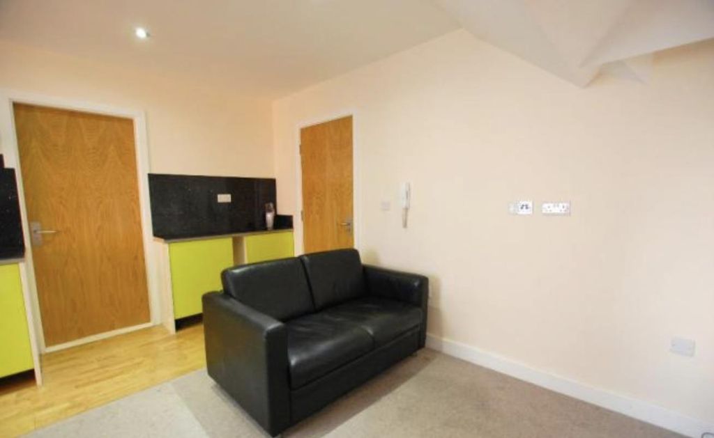 Property photo 2 of 11 2.Png