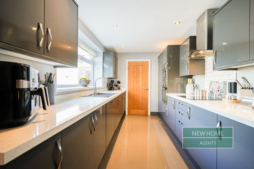 Property photo 2 of 22 Photo 8