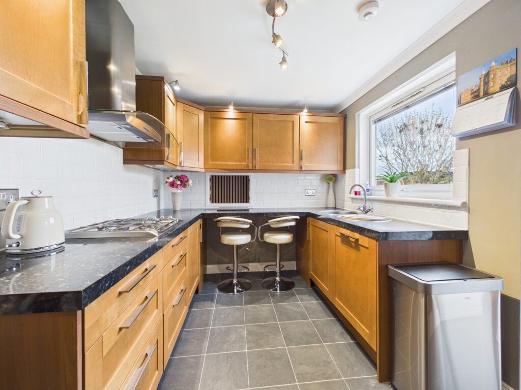 Additional image 11 of 3 bed detached house for sale24 Kirkfield West, Livingston Village, Livingston EH54