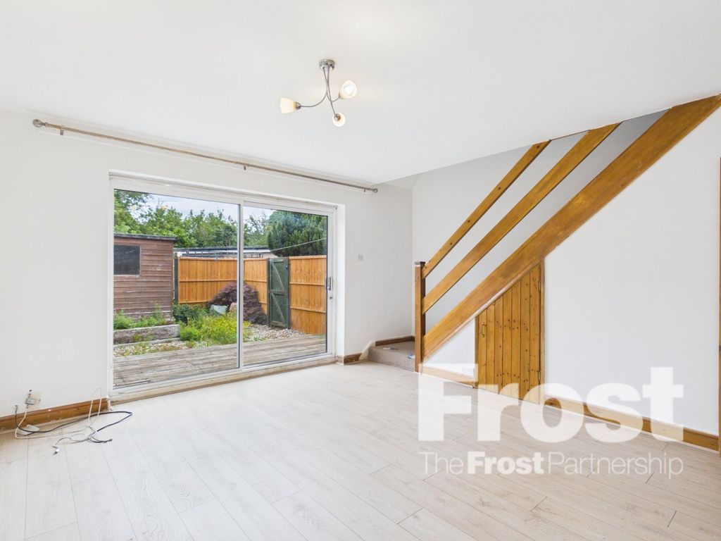 Property photo 2 of 12 Picture No. 18