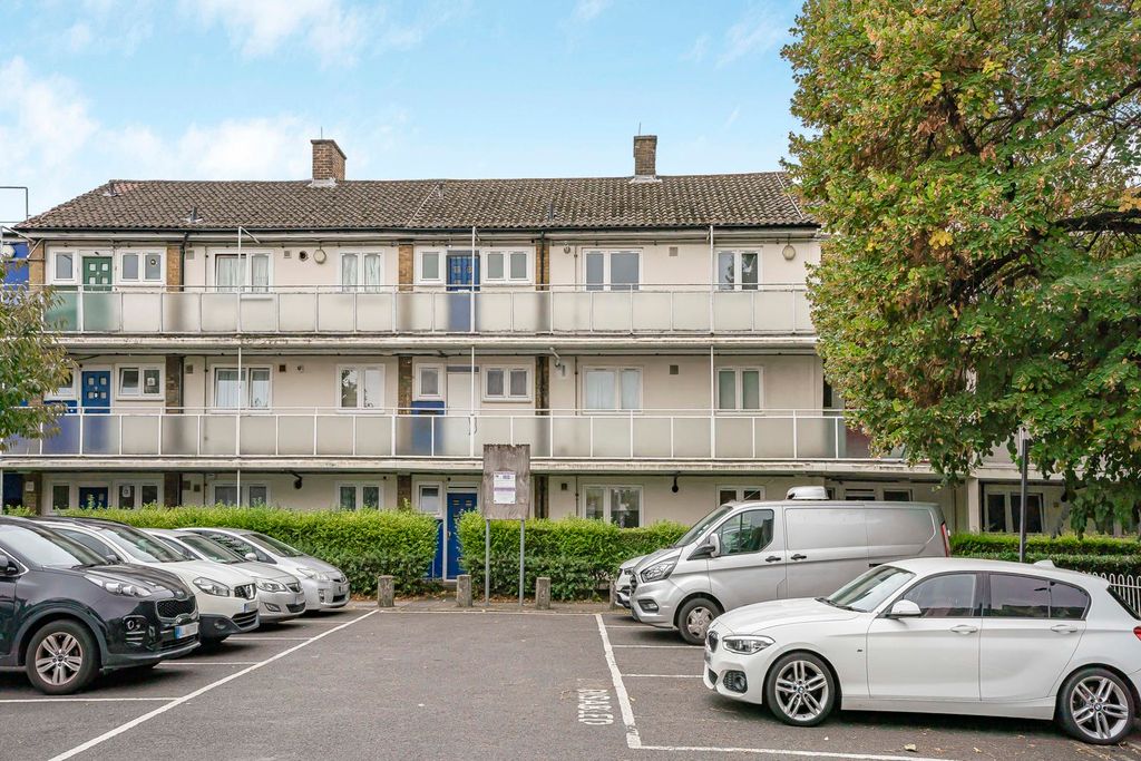 Property photo 1 of 26 Exterior