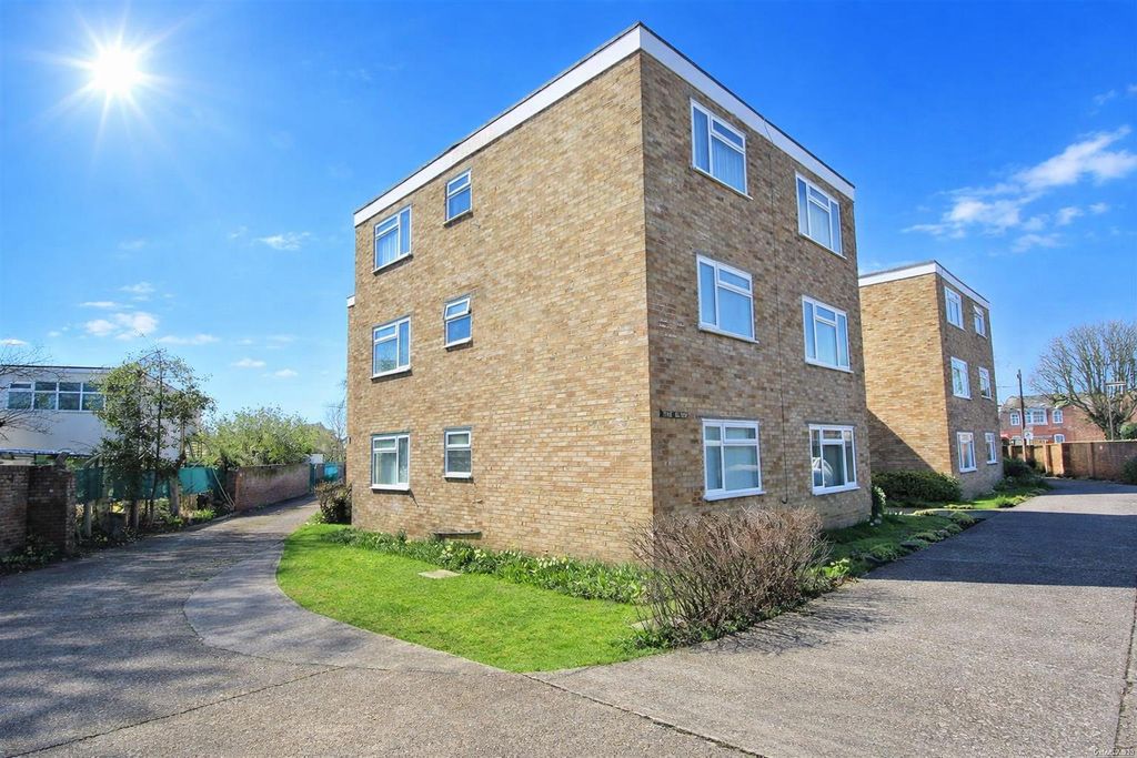 Property photo 1 of 9 Chatgpt Image Feb 11, 2026, 05_41_27 Pm.Png