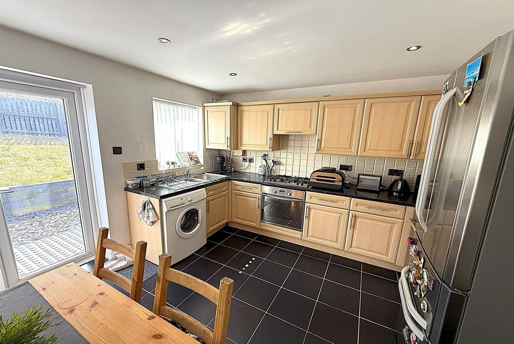Property photo 2 of 13 Kitchen.Jpg