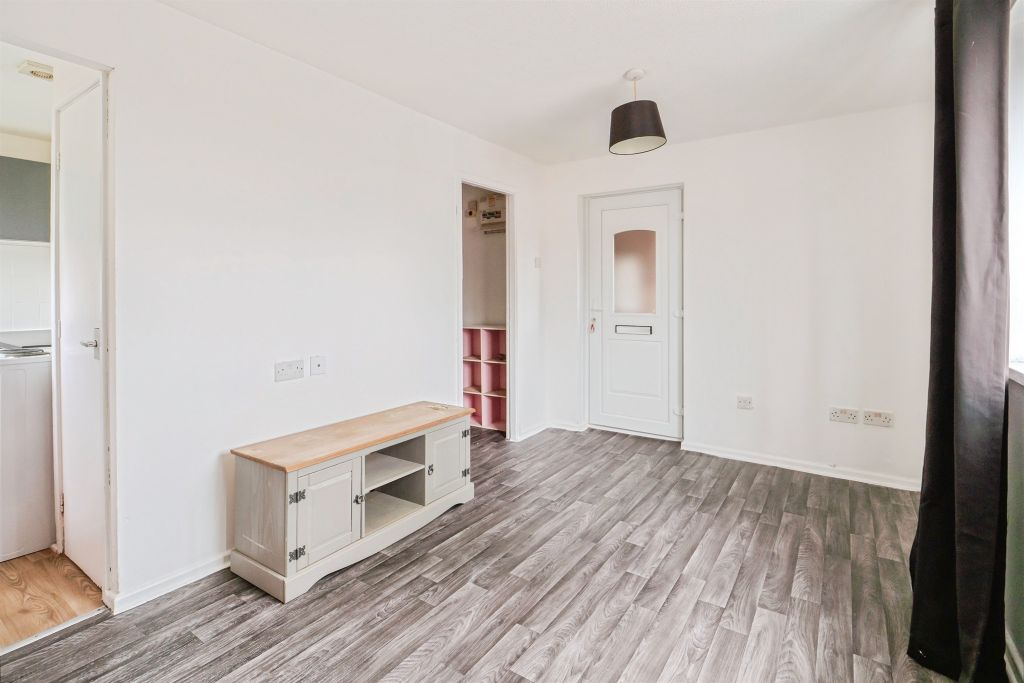 Additional image 4 of Studio for saleBarnsdale Road, Leicester LE4