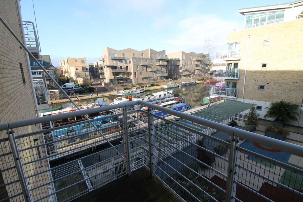 Property photo 2 of 6