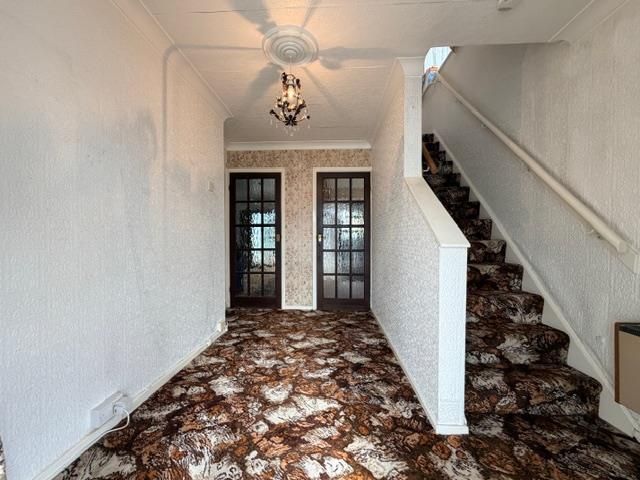 Property photo 2 of 20 Hallway