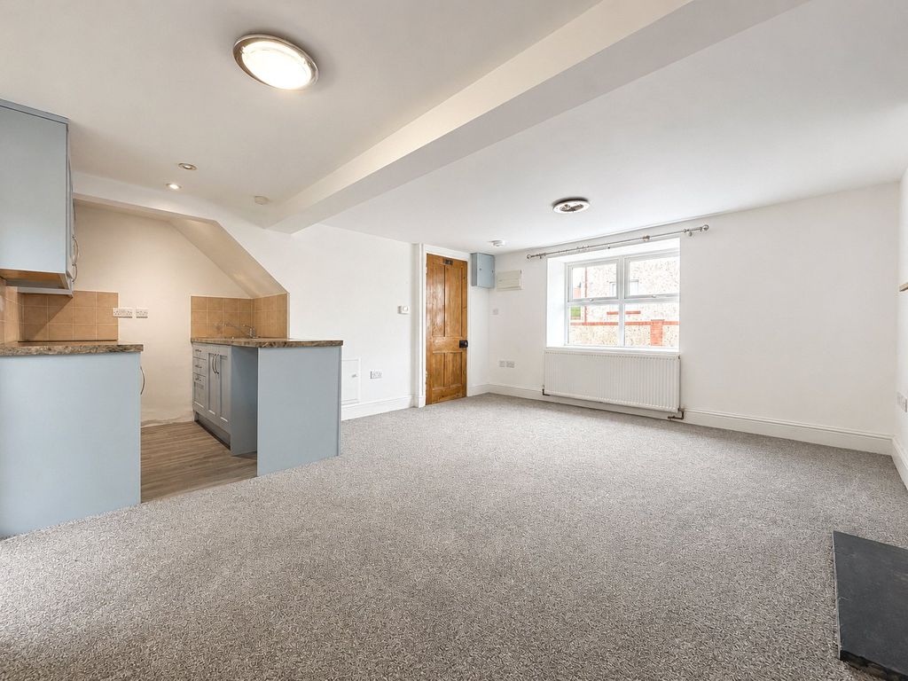 Property photo 2 of 12 2 - Picture No. 07