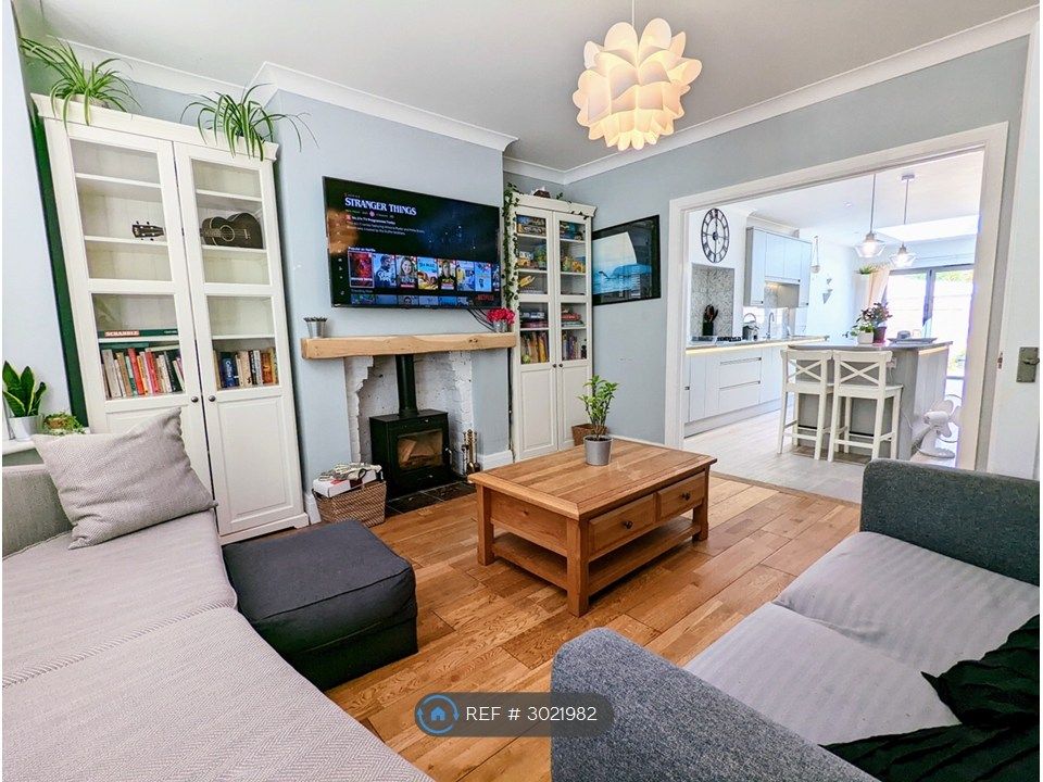 Property photo 1 of 35