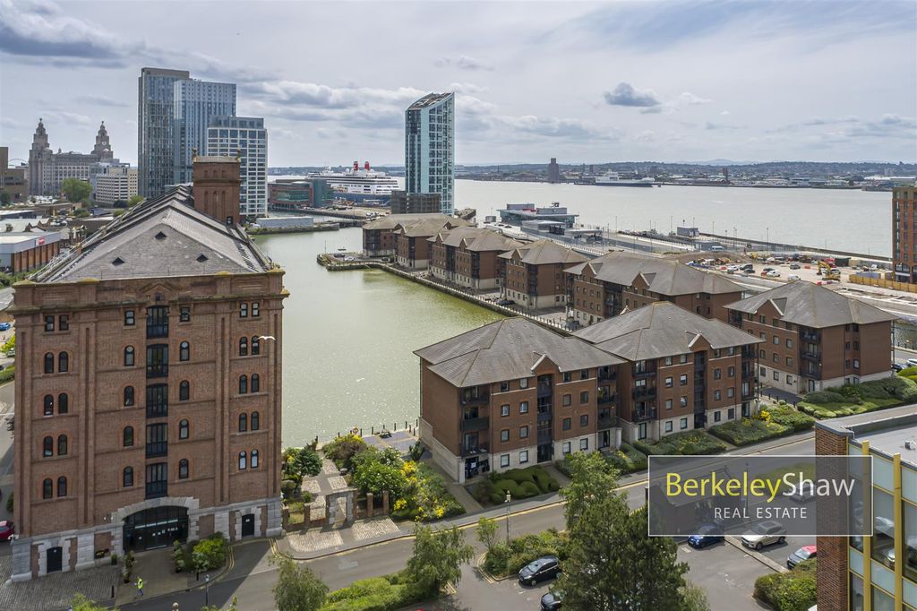 Property photo 1 of 17 Waterloo Quay Waterloo Road Liverpool L3