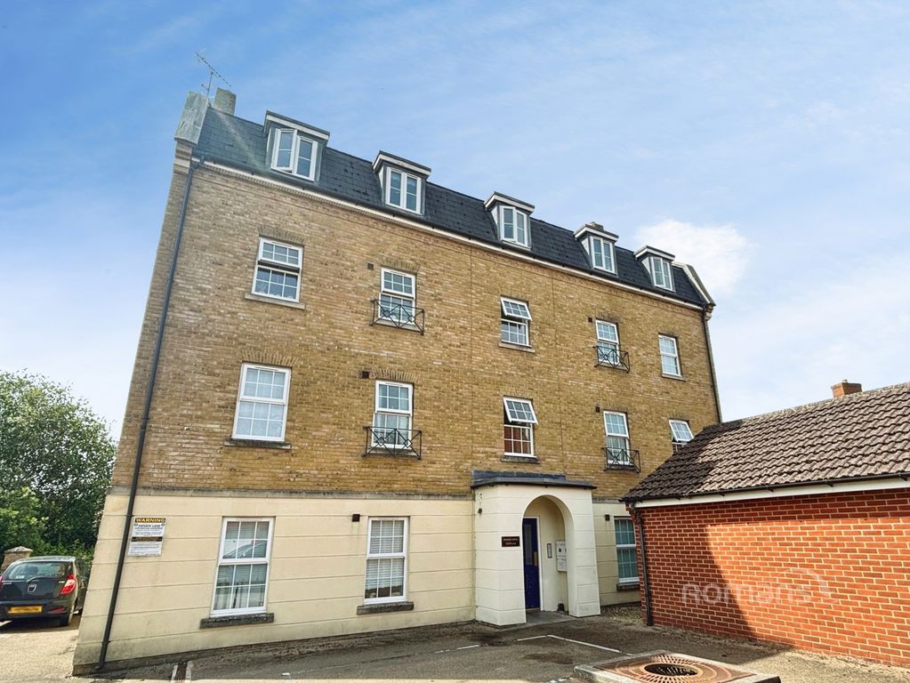Property photo 1 of 8 Bramble House