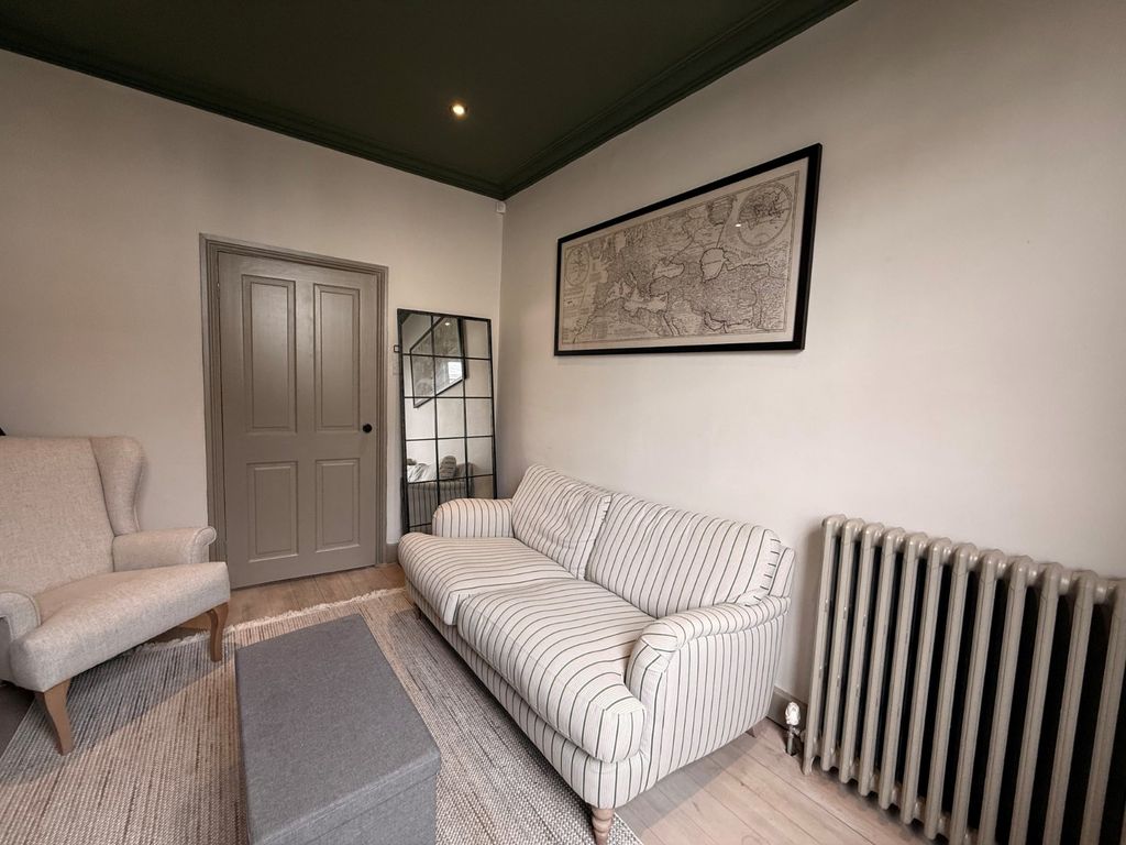 Property photo 3 of 16 3