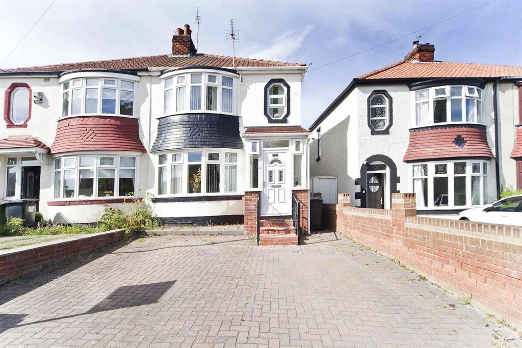 Property photo 1 of 18