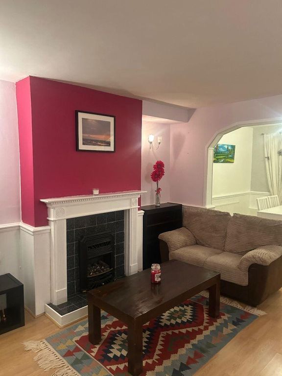 Property photo 3 of 7 Photo 3