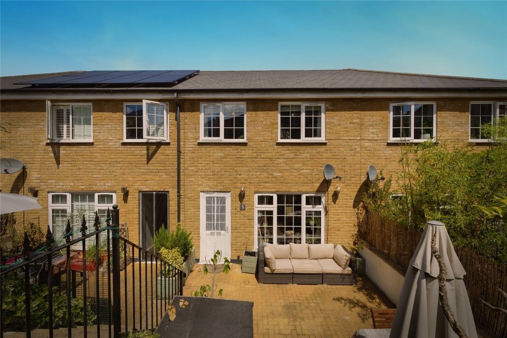 Property photo 1 of 12 Picture No. 23
