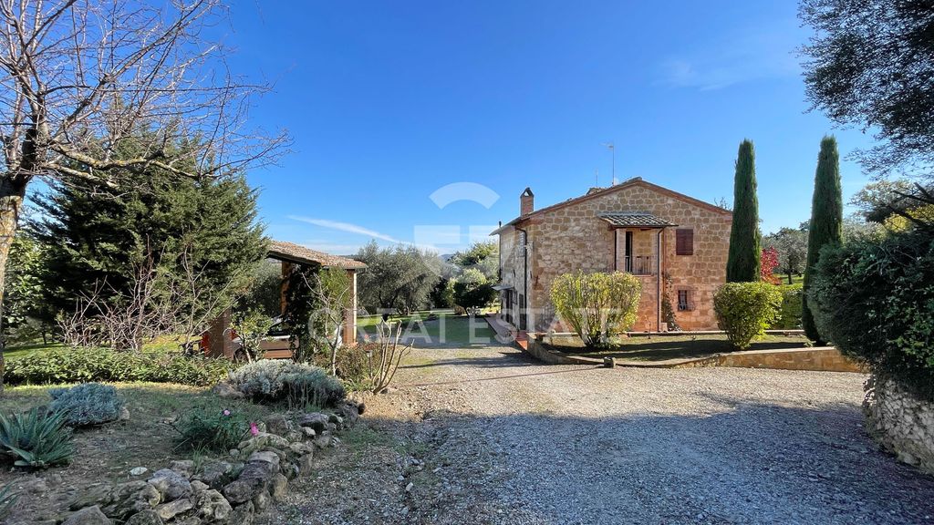 Property photo 1 of 32